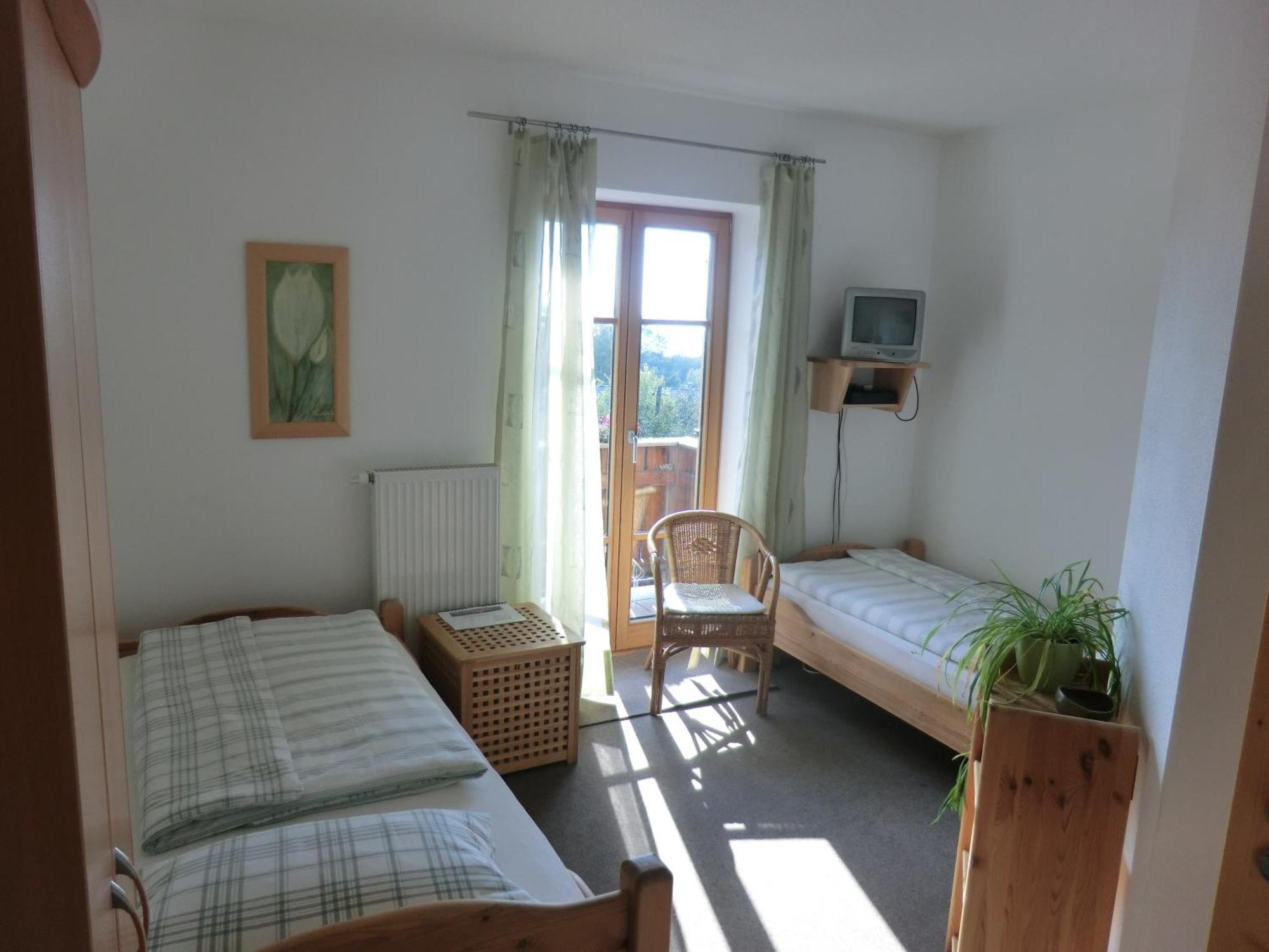 Hotel Zum Horizont à Deggendorf Extérieur photo